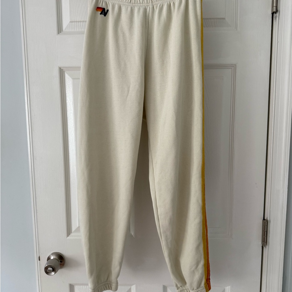 Women’s aviator nation Cream Jogger
